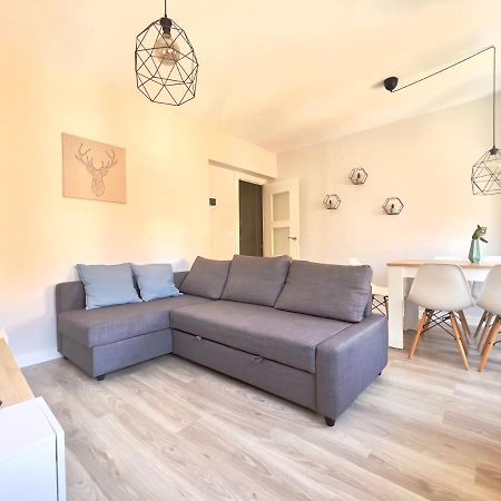 Housingleon Velarde Apartment ภายนอก รูปภาพ