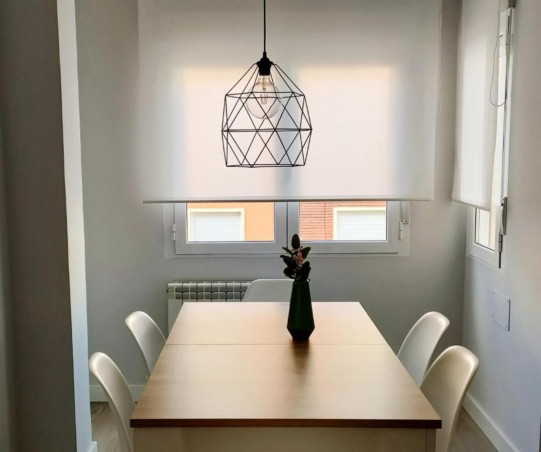 Housingleon Velarde Apartment ภายนอก รูปภาพ